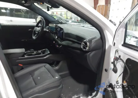 2026 Chevrolet Equinox Awd Lt z USA, uszkodzony, nr VIN 3GNAXPEG4TL190723